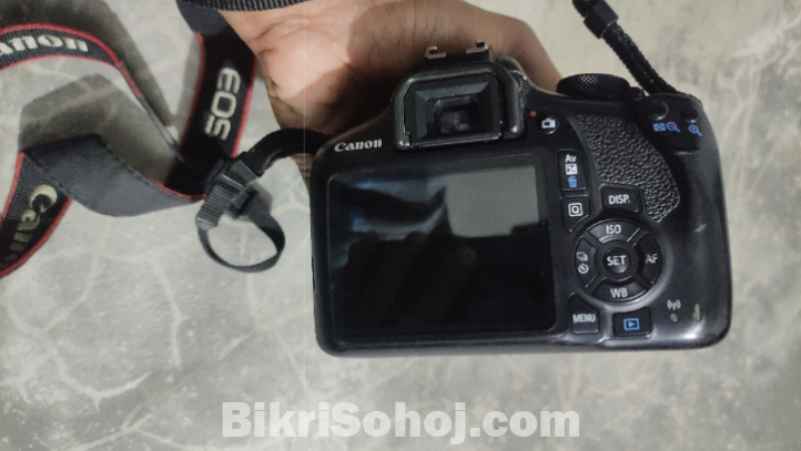 Canon 1300D